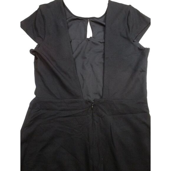 H13 Ali & Jay Knit Keyhole low back matte jersey dress LBD BLACK size L nwot - Picture 3 of 3